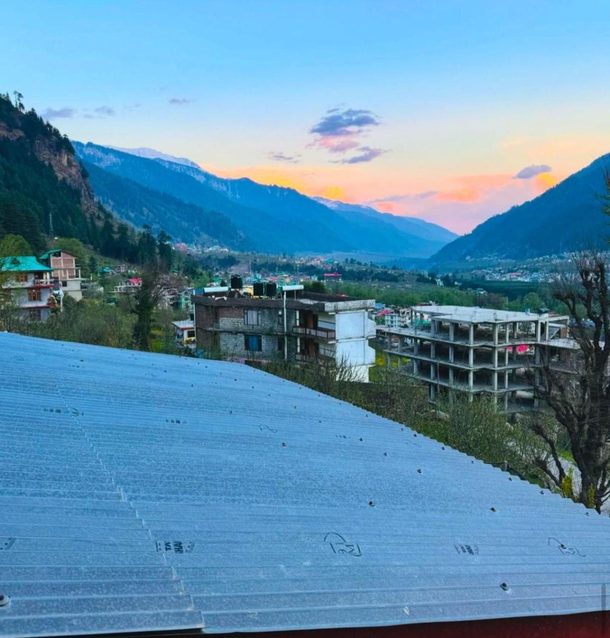Hotel Himachal Heights Manali  Exterior photo